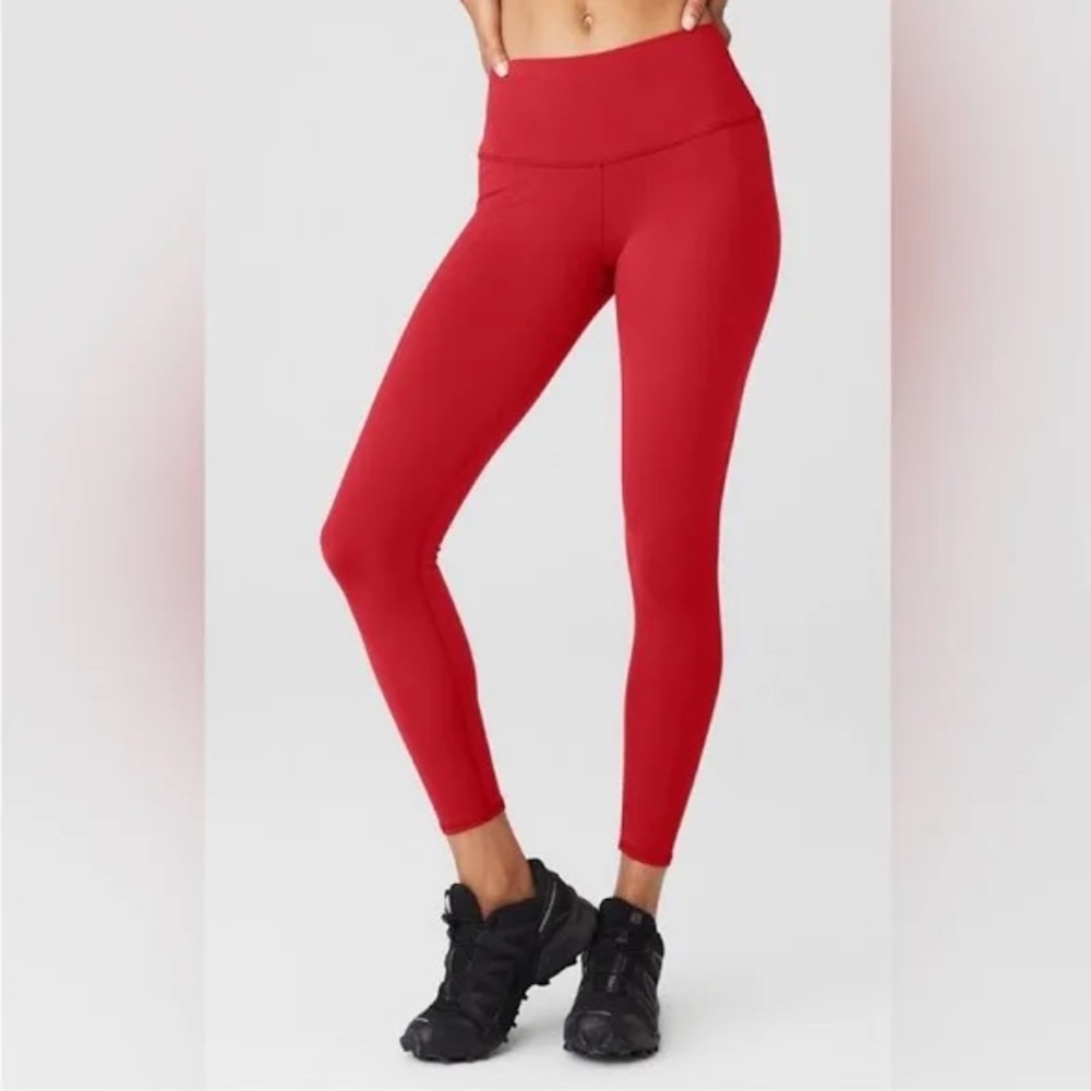 [ALO Yoga] Red Airbrush Leggings Size Small